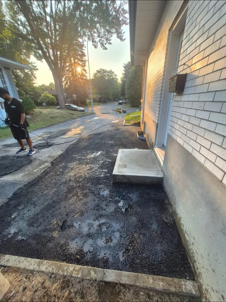 Travaux sur une surface asphaltée